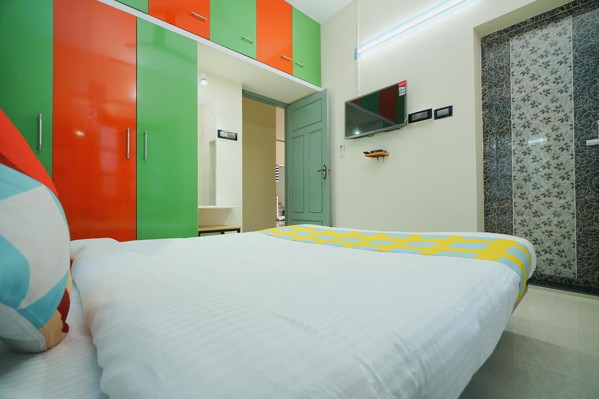 Hotel O Majestic Stays Kazhakuttam 外观 照片