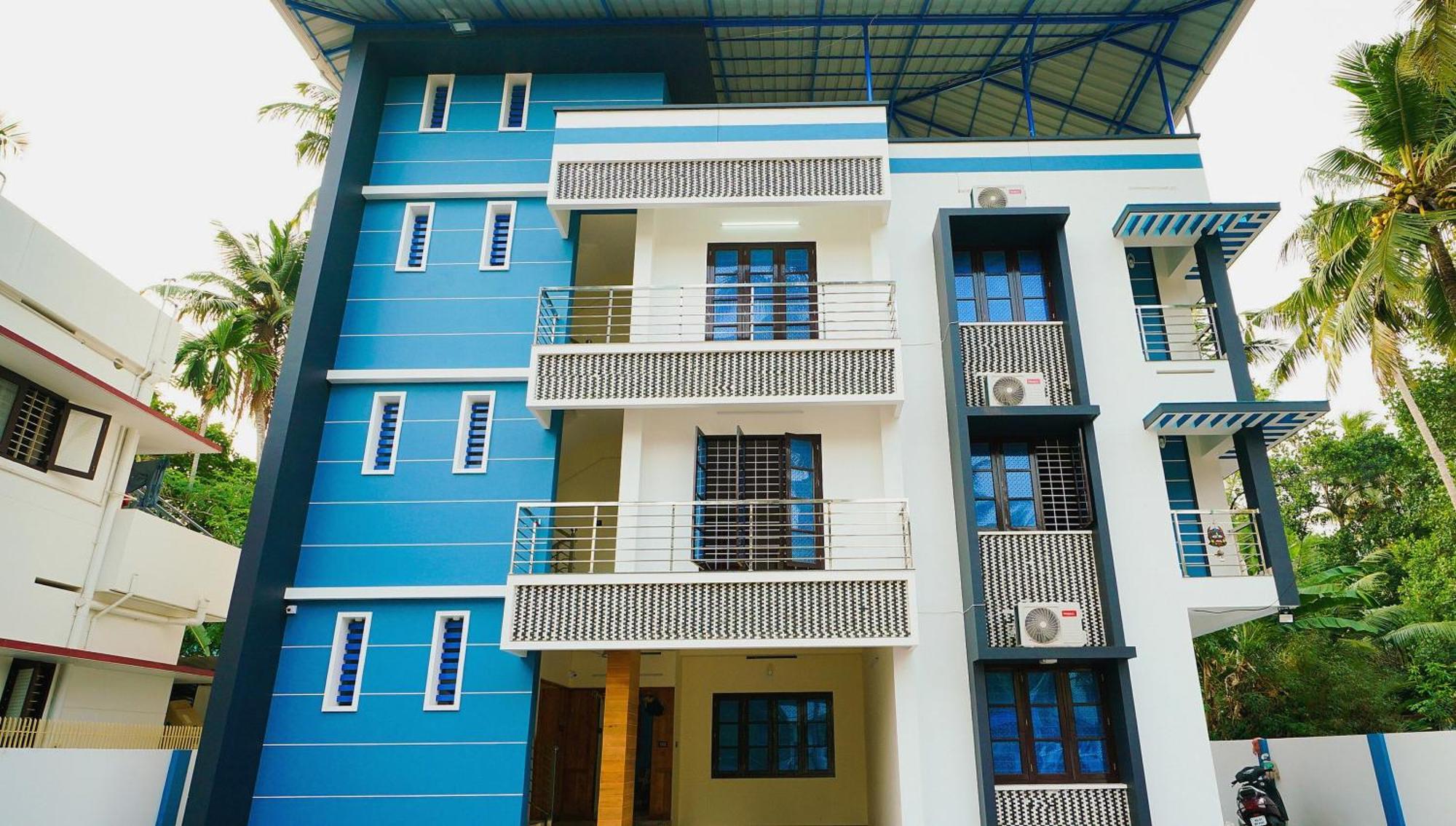 Hotel O Majestic Stays Kazhakuttam 外观 照片