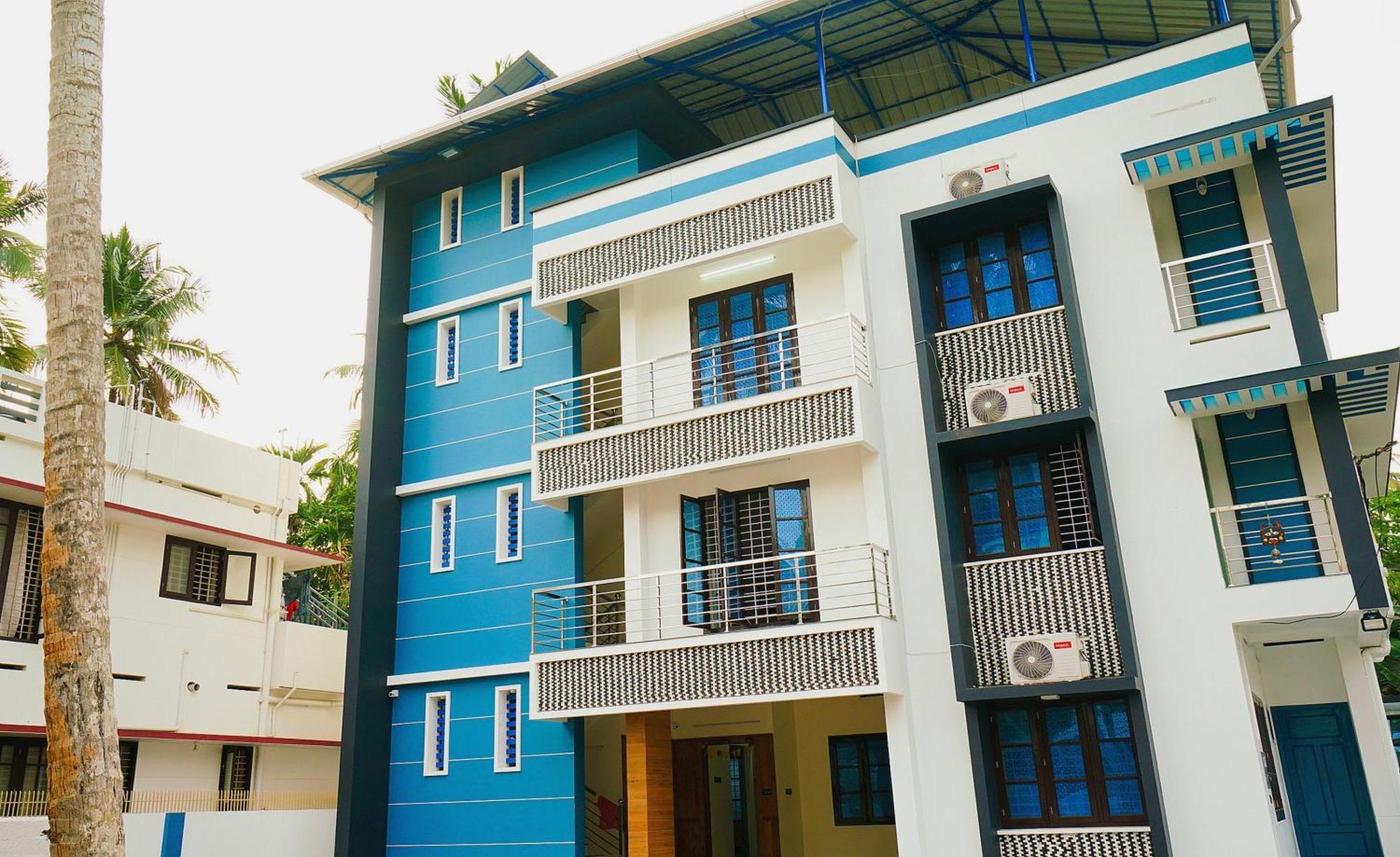 Hotel O Majestic Stays Kazhakuttam 外观 照片